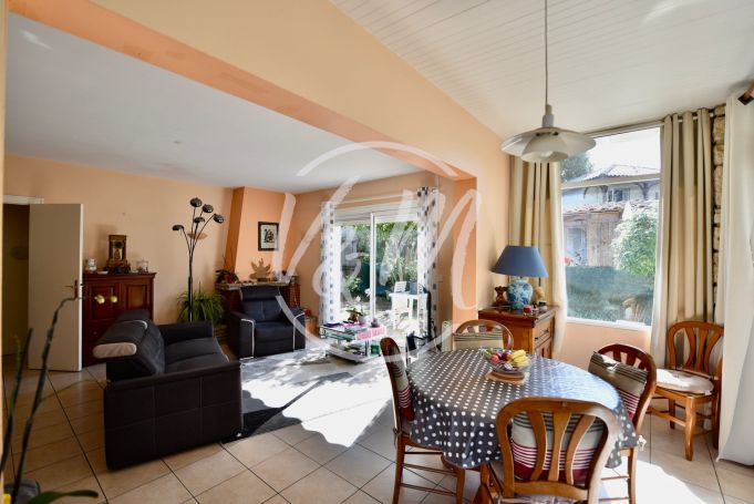 A vendre MAISON 4 PIECES 93 M2 BORD DE MER LEGE CAP FERRET