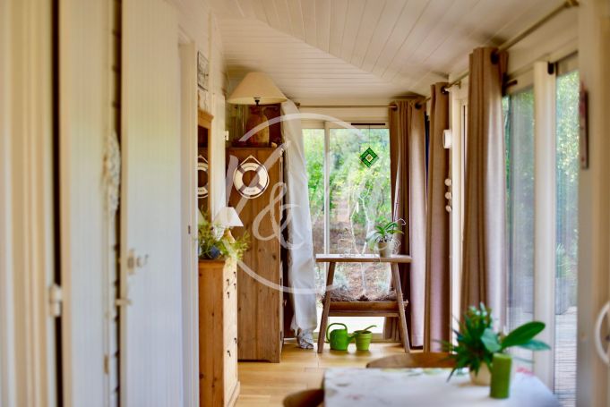 A vendre MAISON 5 PIECES 76 M2 BORD DE MER LE PORGE