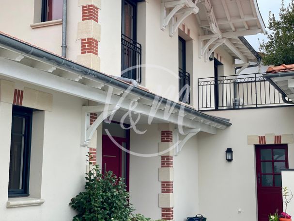 A vendre MAISON CONTEMPORAINE BORD DE MER ANDERNOS LES BAINS