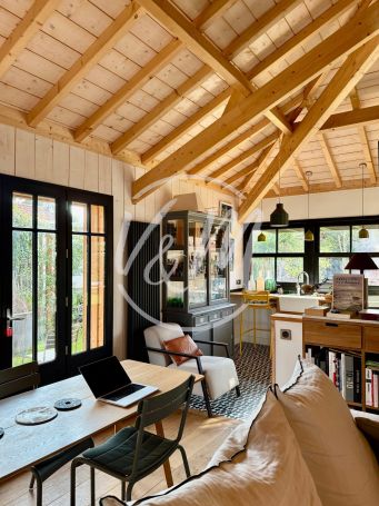 A vendre LOFT 5 PIECES 152 M2 BORD DE MER ANDERNOS LES BAINS