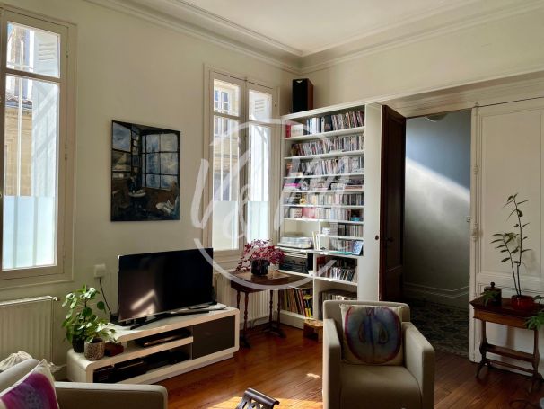 A vendre MAISON 4 PIECES 120 M2 BORDEAUX