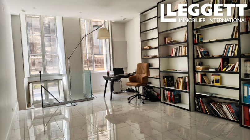 A louer APPARTEMENT T4 107 M2 BORDEAUX