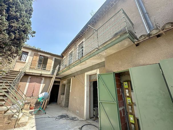 A louer APPARTEMENT DUPLEX T3 68 M2 NIMES