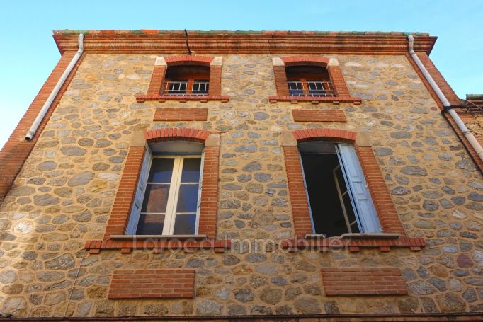 A vendre MAISON 7 PIECES 131 M2 PASSA Village