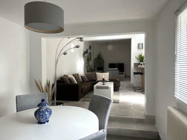 A vendre MAISON 5 PIECES 112 M2 BORD DE MER SAINT GILLES CROIX DE VIE