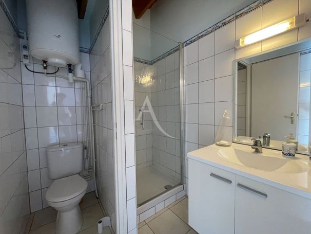 A vendre MAISON 4 PIECES 60 M2 BORD DE MER LONGEVILLE SUR MER