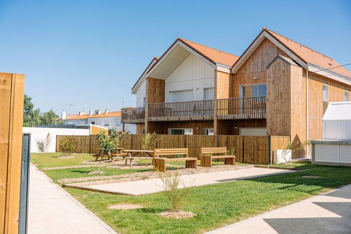 A louer APPARTEMENT T3 68 M2 PLAGE à PIED LES SABLES D OLONNE