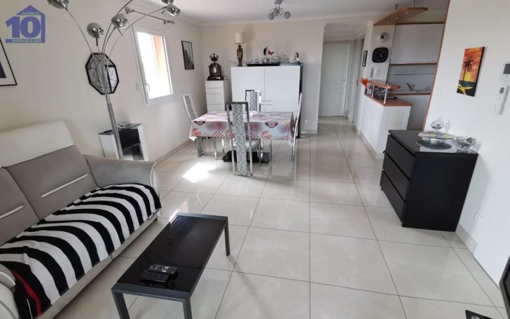 A louer APPARTEMENT T3 56 M2 PLAGE à PIED VALRAS PLAGE