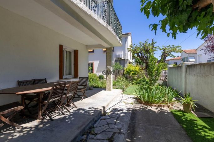 A louer MAISON 6 PIECES 142 M2 BORD DE MER PEZENAS