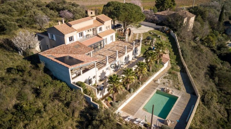 A louer MAISON DE MAîTRE CLERMONT L HERAULT
