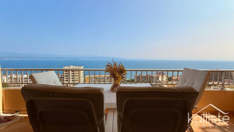 A louer APPARTEMENT T3 78 M2 TERRASSE VUE MER AJACCIO