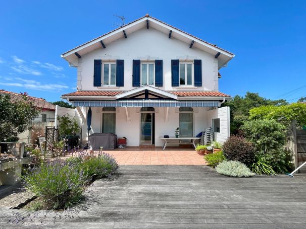 A vendre MAISON 6 PIECES 135 M2 SOORTS HOSSEGOR Centre ville - Lac