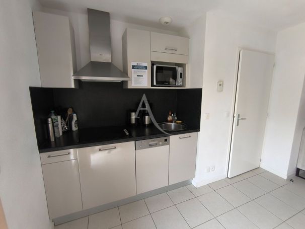 A vendre MAISON 2 PIECES 39 M2 BORD DE MER TALMONT SAINT HILAIRE