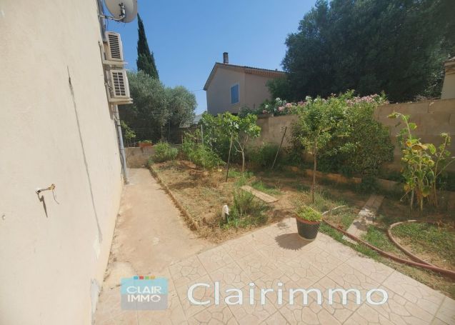 A louer APPARTEMENT T2 52 M2 BORD DE MER MARIGNANE