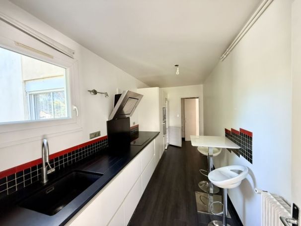 A louer APPARTEMENT T3 90 M2 TERRASSE BORD DE MER MARTIGUES