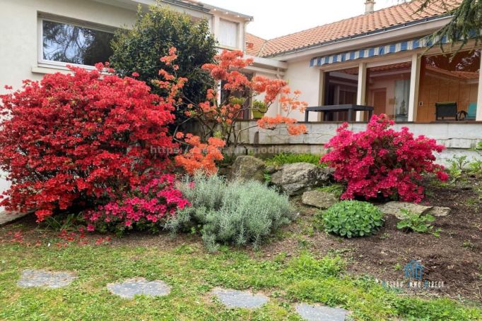 A louer APPARTEMENT NEUF T6 276 M2 TERRASSE LA RABATELIERE