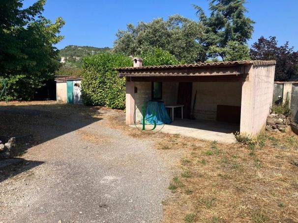A vendre MAISON 6 PIECES 242 M2 SAINT MAXIMIN LA STE BAUME