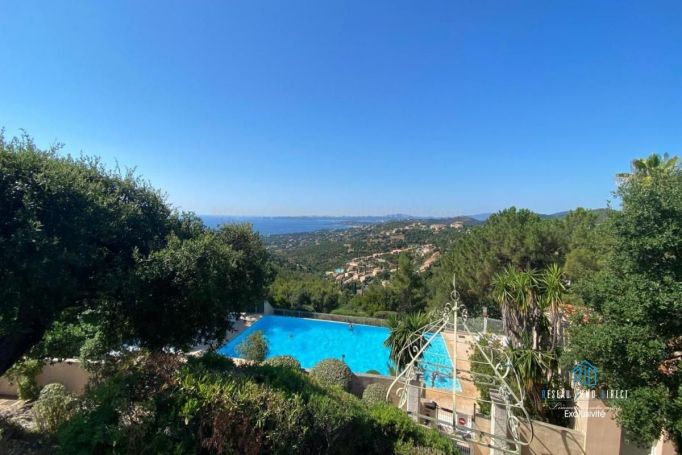 A louer APPARTEMENT T2 37 M2 TERRASSE VUE MER LES ISSAMBRES