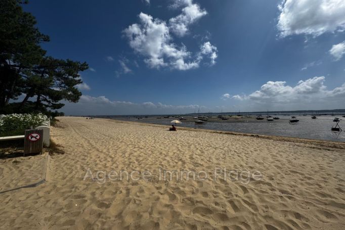 A louer APPARTEMENT DUPLEX T2 29 M2 BORD DE MER LEGE CAP FERRET