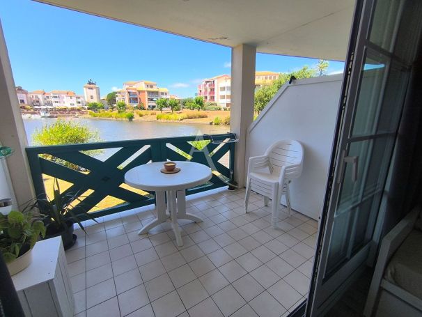 A louer APPARTEMENT T2 21 M2 TERRASSE BORD DE MER TALMONT SAINT HILAIRE