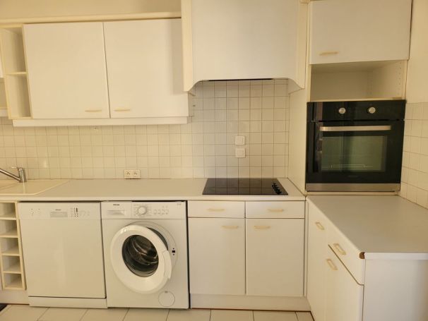 A louer APPARTEMENT T4 105 M2 VUE MER SAUSSET LES PINS