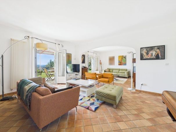 A louer MAISON 5 PIECES 167 M2 BORD DE MER AFA