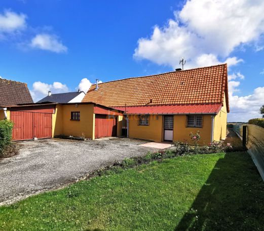 A louer LONGèRE 3 PIECES 65 M2 BORD DE MER ARQUES LA BATAILLE Commerces de Arques La Bataille