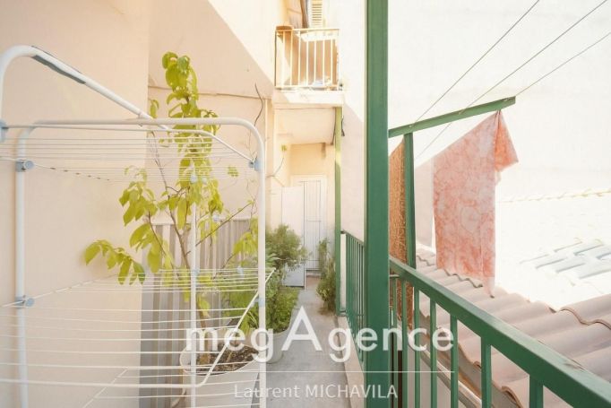 A louer APPARTEMENT T5 87 M2 TERRASSE BEZIERS