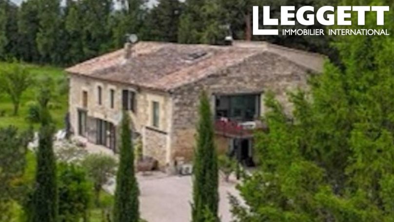 A louer APPARTEMENT 430 M2 ROGNONAS