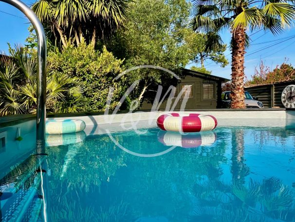 A vendre ADORABLE MAISON EN BOIS 63 M² LEge-Cap-Ferret