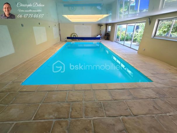 A louer MAISON D'ARCHITECTE SAINT FULGENT