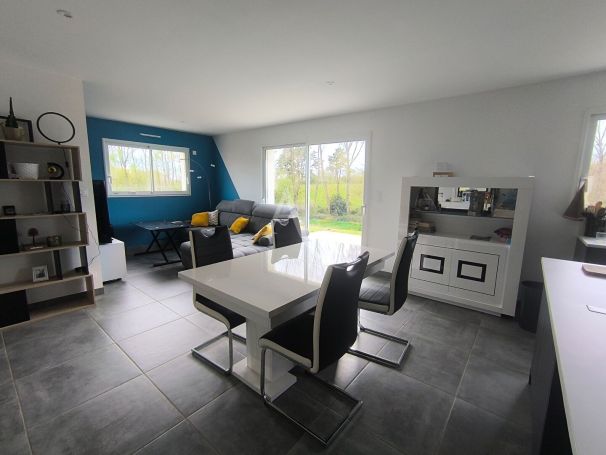 A vendre MAISON 4 PIECES 70 M2 BORD DE MER TALMONT SAINT HILAIRE