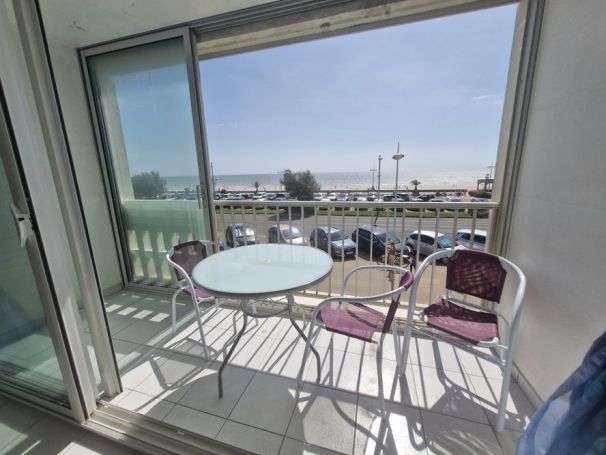 A louer APPARTEMENT T3 70 M2 PIEDS DANS L'EAU SAINT JEAN DE MONTS