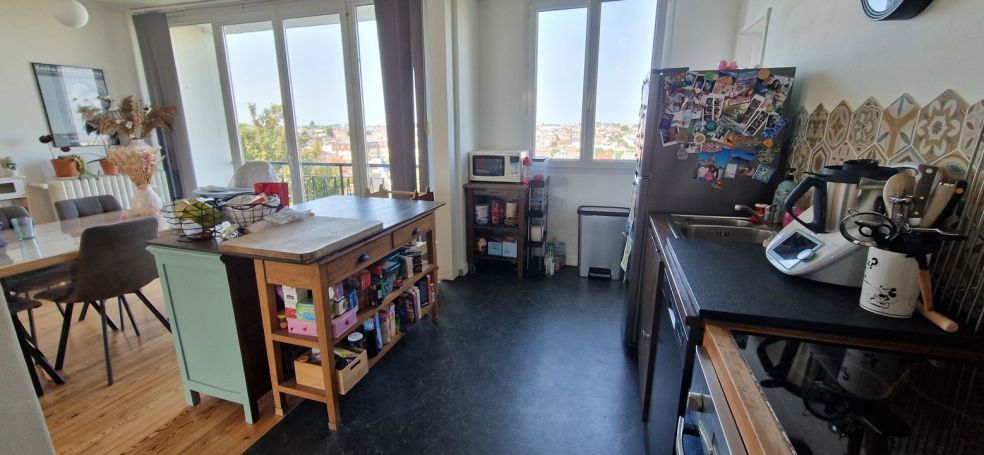 A louer APPARTEMENT T3 70 M2 BORD DE MER LE HAVRE