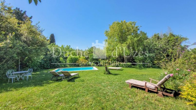 A louer MAISON DE MAîTRE UZES