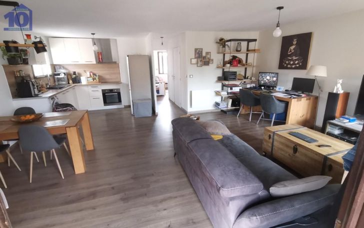 A louer APPARTEMENT T3 65 M2 TERRASSE PLAGE à PIED VALRAS PLAGE