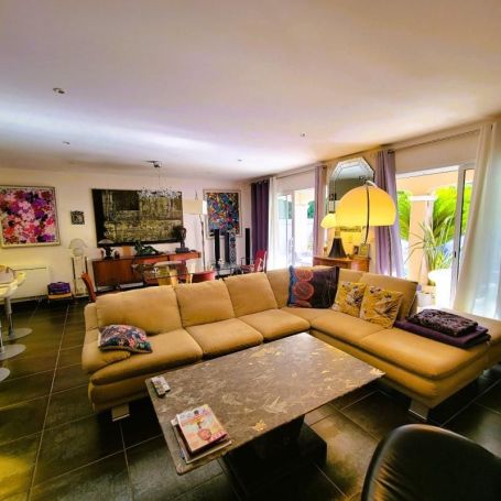 A louer MAISON 6 PIECES 148 M2 NEZIGNAN L EVEQUE