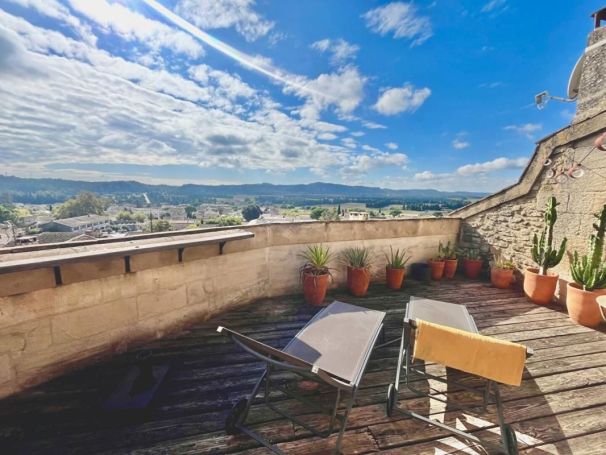 A louer MAISON DE MAîTRE PUJAUT