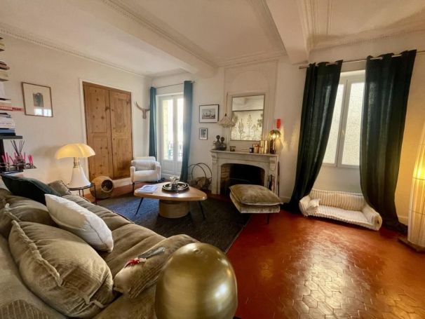 A louer MAISON DE MAîTRE PUJAUT