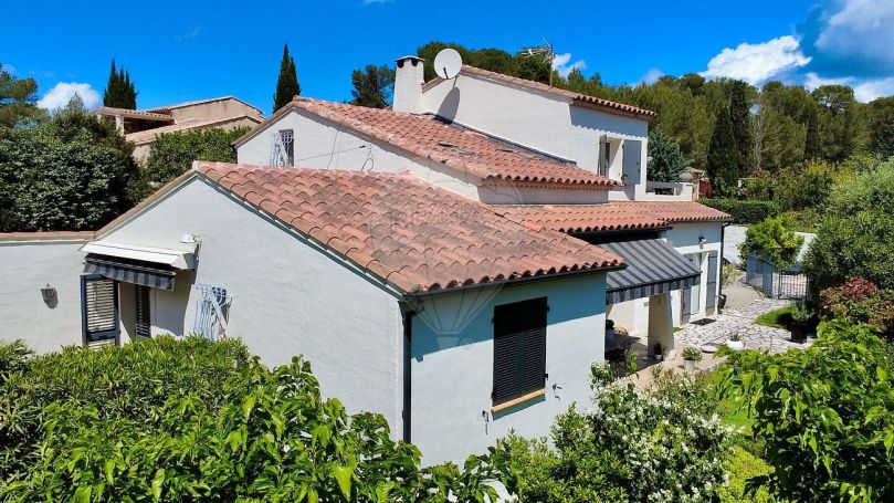 A louer MAISON 6 PIECES 157 M2 BOISSET ET GAUJAC