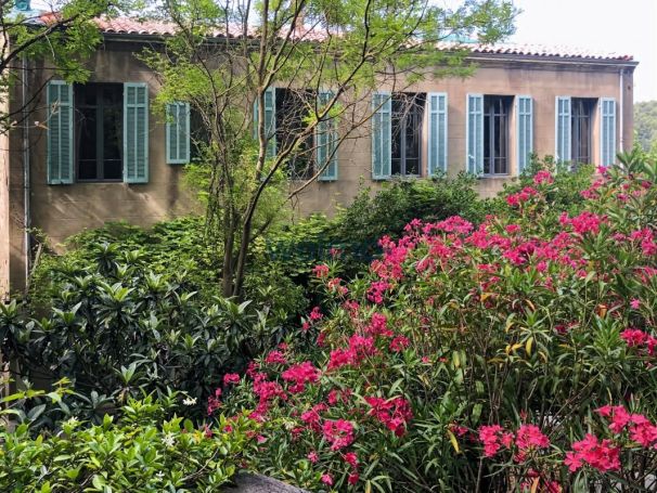 A louer MAISON CONTEMPORAINE BARJOLS