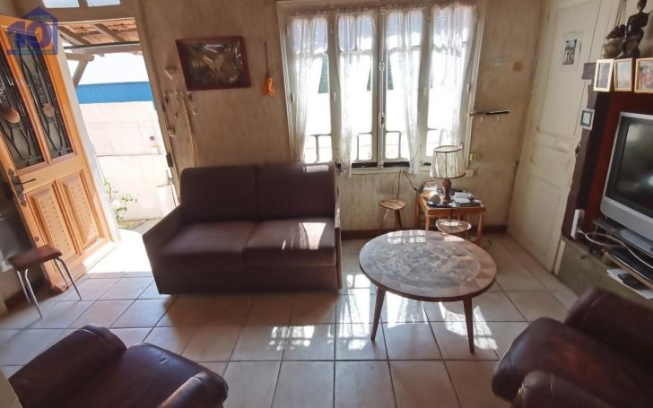 A louer MAISON DE PêCHEUR BORD DE MER VALRAS PLAGE