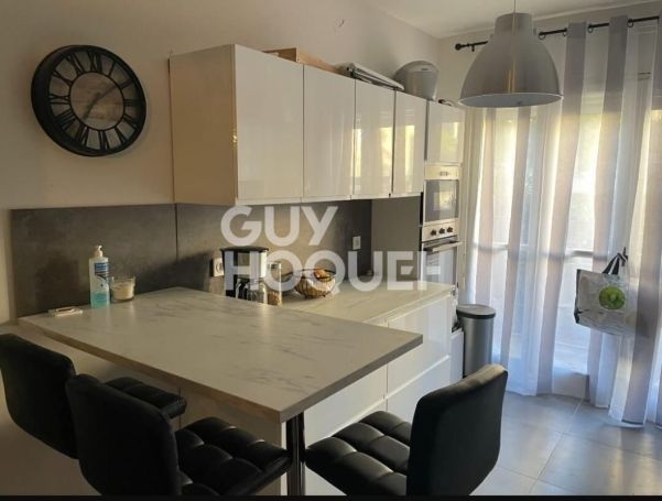 A louer APPARTEMENT T4 80 M2 TERRASSE MONTPELLIER