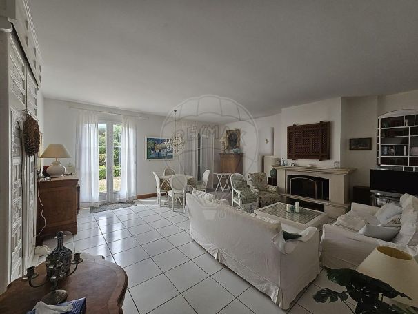 A louer MAISON 4 PIECES 144 M2 VUE MER L HOUMEAU