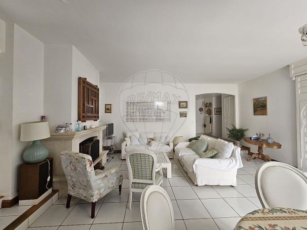 A louer MAISON 4 PIECES 144 M2 VUE MER L HOUMEAU