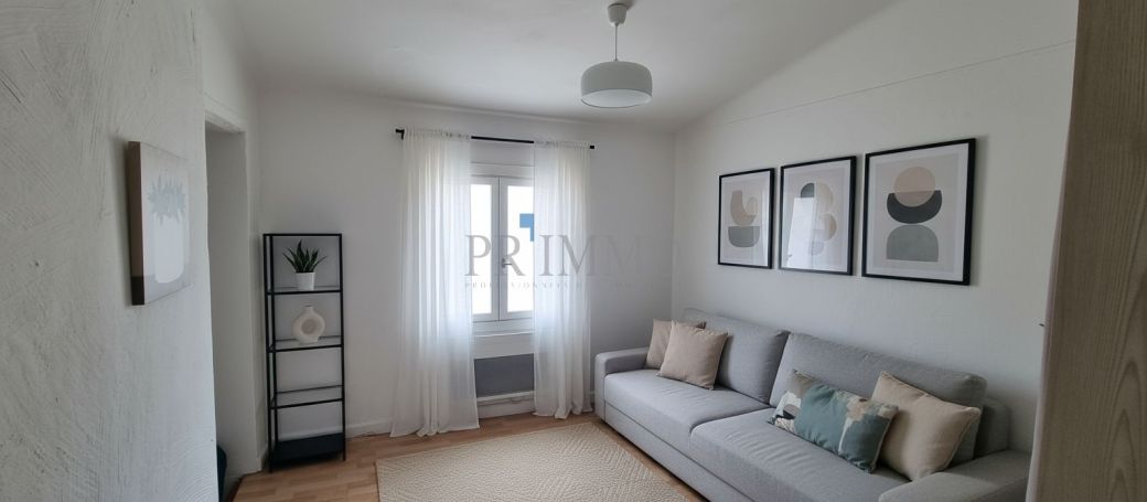 A louer APPARTEMENT T4 36 M2 COTIGNAC