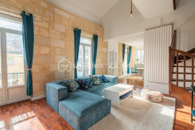 A louer APPARTEMENT DUPLEX T3 91 M2 BORDEAUX