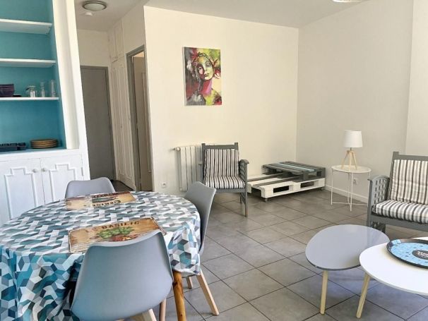 A louer APPARTEMENT T2 51 M2 PEZENAS
