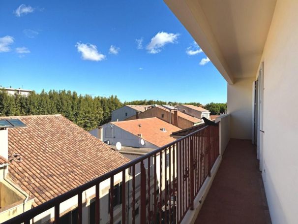 A louer APPARTEMENT T2 53 M2 BORD DE MER NARBONNE