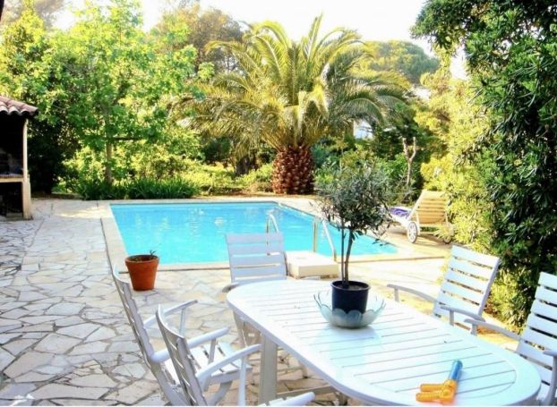 A louer MAISON 5 PIECES 164 M2 VUE MER FREJUS